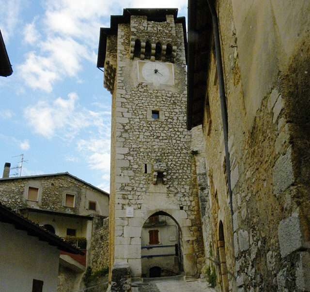 Torre dell'Orologio di Fontecchio