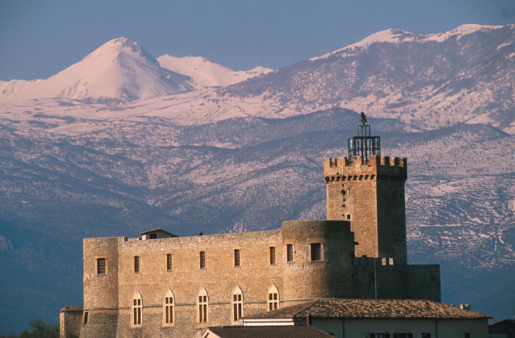 Torri e Castelli d'Abruzzo
